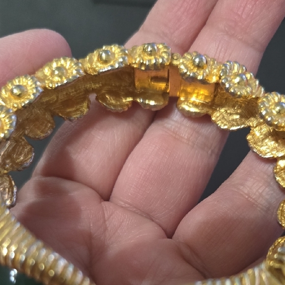 KJL KENNETH JAY LANE Gold-Tone Bracelet with Green Cabochon Accents - Picture 5 of 10